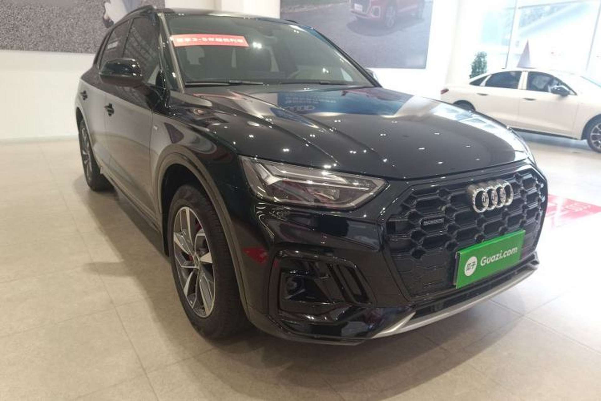 Used Audi Q5L 2024 40 TFSI Luxury Dynamic Edition Front Right 45 Deg