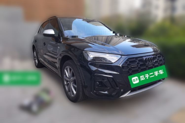 Used Audi Q5L 2024 45 TFSI Luxury Dynamic Model Front Right 45 Deg