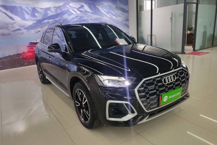Used Audi Q5L 2024 40 TFSI Fashion Dynamic Model Front Right 45 Deg