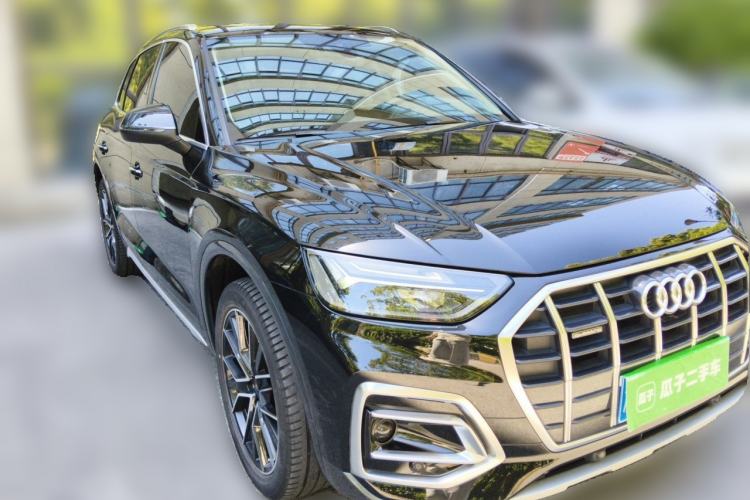 Used Audi Q5L 2024 40 TFSI Luxury Prestige Edition Front Right 45 Deg