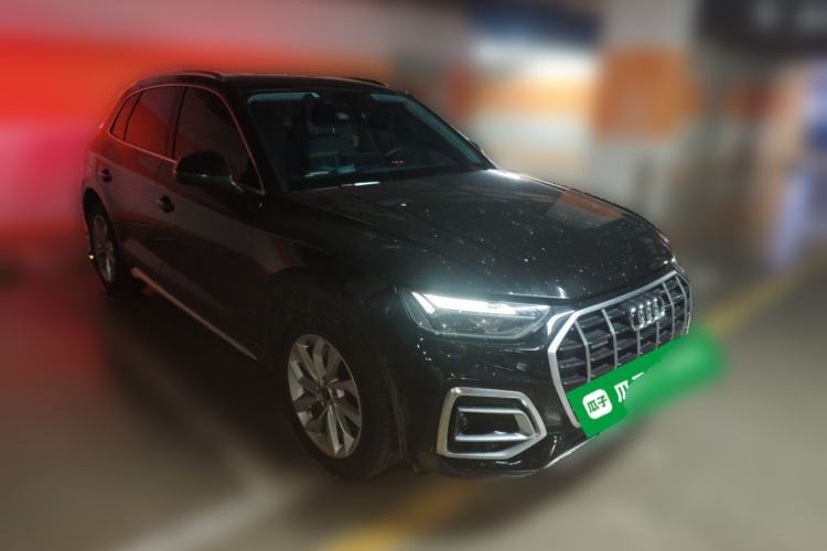 Used Audi Q5L 2024 40 TFSI Luxury Prestige Edition Front Right 45 Deg