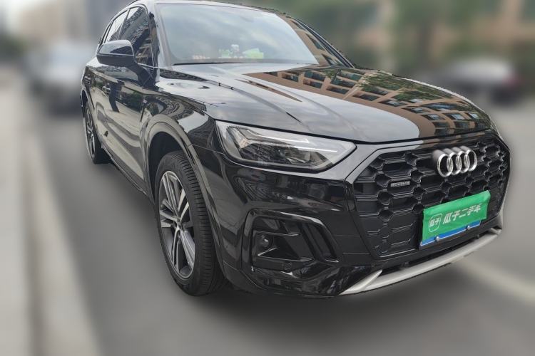 Used Audi Q5L 2024 40 TFSI Luxury Dynamic Edition Front Right 45 Deg