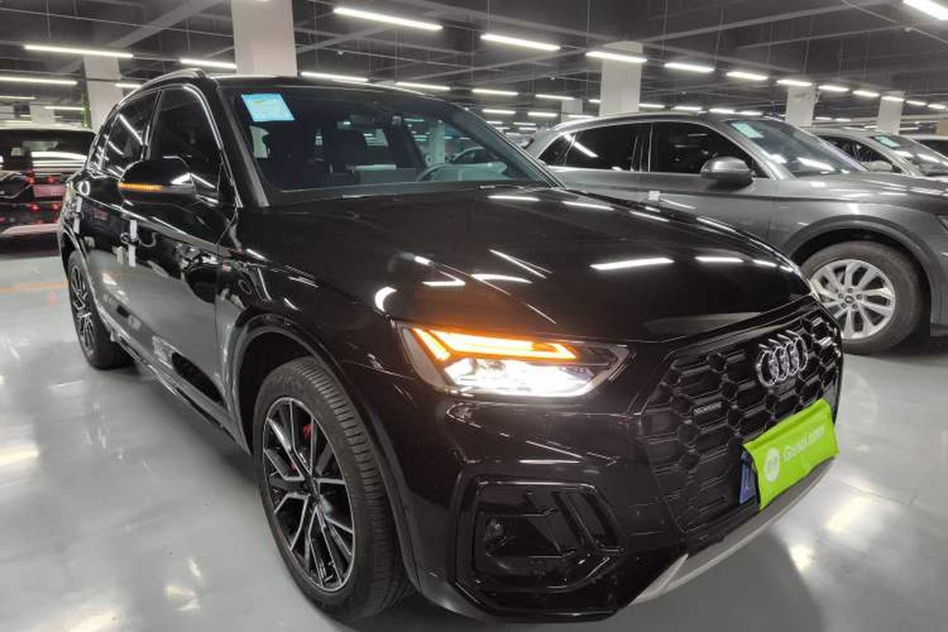 Used Audi Q5L 2024 45 TFSI Luxury Dynamic Model Front Right 45 Deg