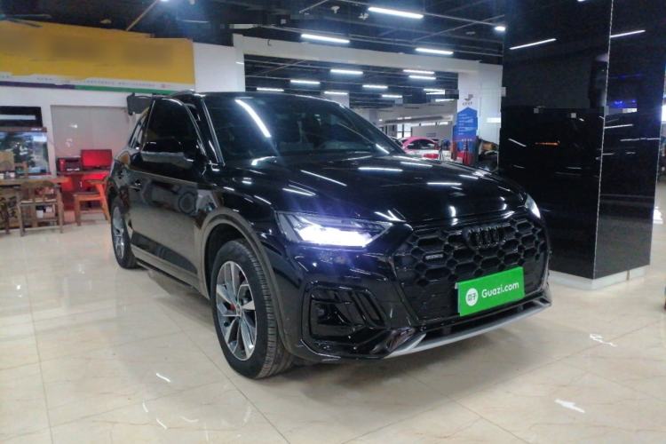 Used Audi Q5L 2024 40 TFSI Luxury Dynamic Edition Front Right 45 Deg
