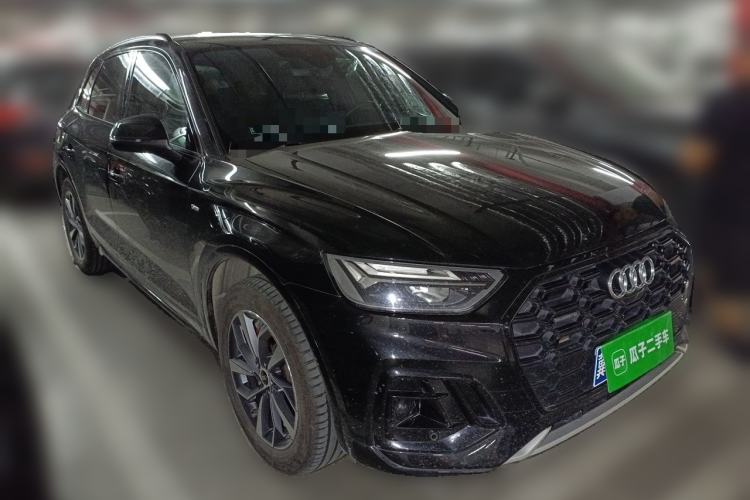 Used Audi Q5L 2024 40 TFSI Luxury Dynamic Edition Front Right 45 Deg