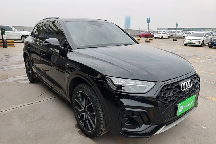 Used Audi Q5L 2024 45 TFSI Luxury Dynamic Model Front Right 45 Deg