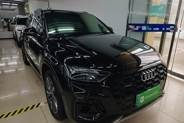 Used Audi Q5L 2024 40 TFSI Luxury Dynamic Edition Front Right 45 Deg