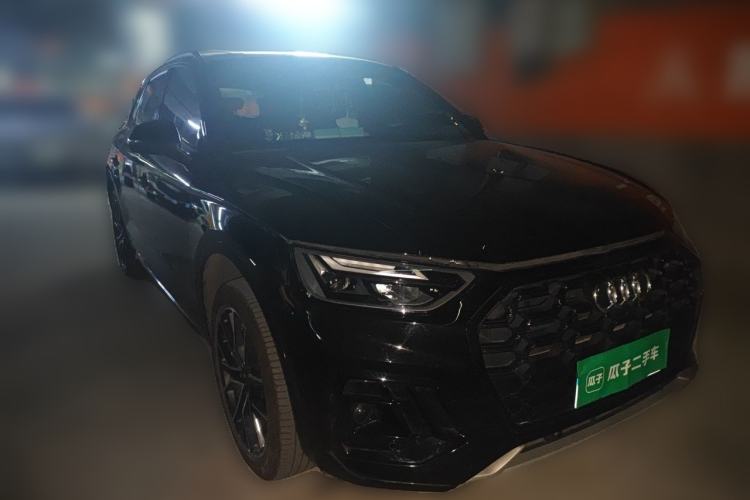 Used Audi Q5L 2024 45 TFSI Luxury Dynamic Model Front Right 45 Deg