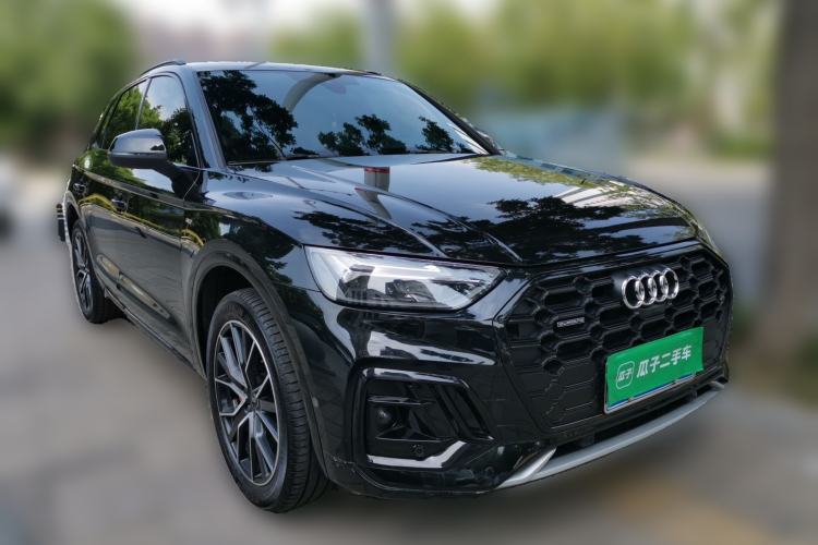 Used Audi Q5L 2024 45 TFSI Luxury Dynamic Model Front Right 45 Deg