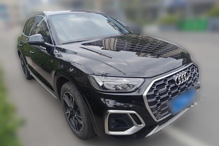 Used Audi Q5L 2024 40 TFSI Fashion Dynamic Model Front Right 45 Deg