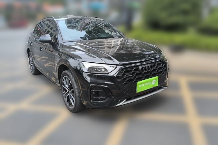 Used Audi Q5L 2024 40 TFSI Luxury Dynamic Edition Front Right 45 Deg