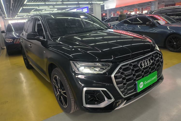Used Audi Q5L 2024 40 TFSI Fashion Dynamic Model Front Right 45 Deg