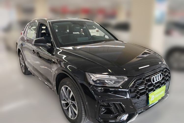 Used Audi Q5L 2024 40 TFSI Luxury Dynamic Edition Front Right 45 Deg
