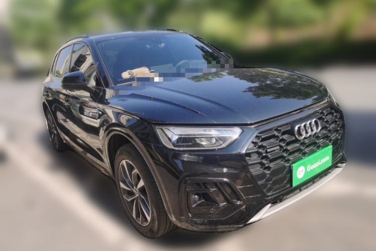 Used Audi Q5L 2024 40 TFSI Luxury Dynamic Edition Front Right 45 Deg