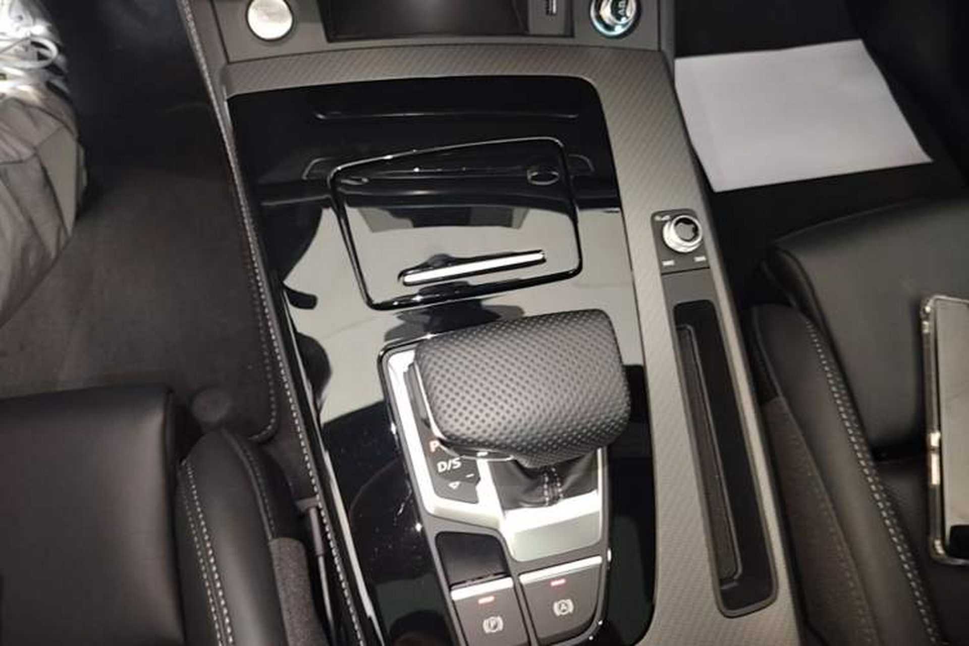 Used Audi Q5L 2024 40 TFSI Luxury Dynamic Edition Gear Lever