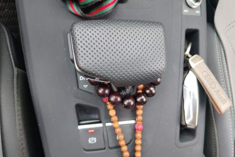 Used Audi Q5L 2024 45 TFSI Luxury Dynamic Model Gear Lever