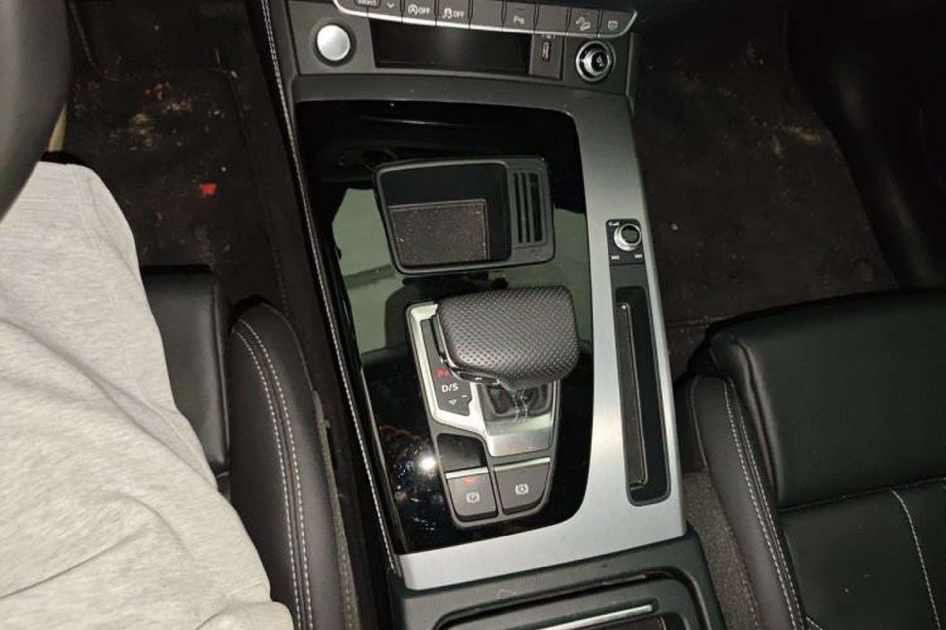 Used Audi Q5L 2024 40 TFSI Luxury Prestige Edition Gear Lever