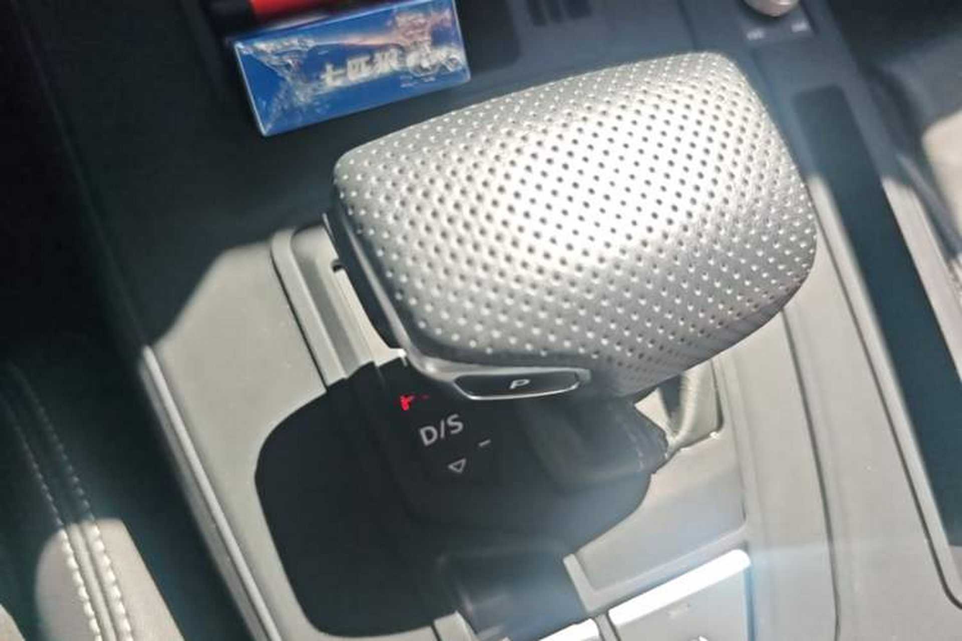 Used Audi Q5L 2024 40 TFSI Luxury Dynamic Edition Gear Lever