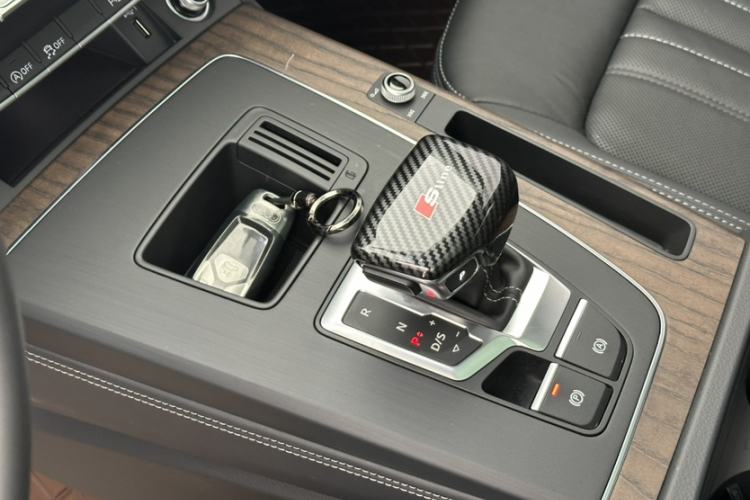 Used Audi Q5L 2024 40 TFSI Luxury Prestige Edition Gear Lever