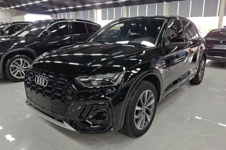 Used Audi Q5L 2024 40 TFSI Luxury Dynamic Edition Guazi used car, China used car export, Used car for sale, Used cars, Cheapest cars for sale