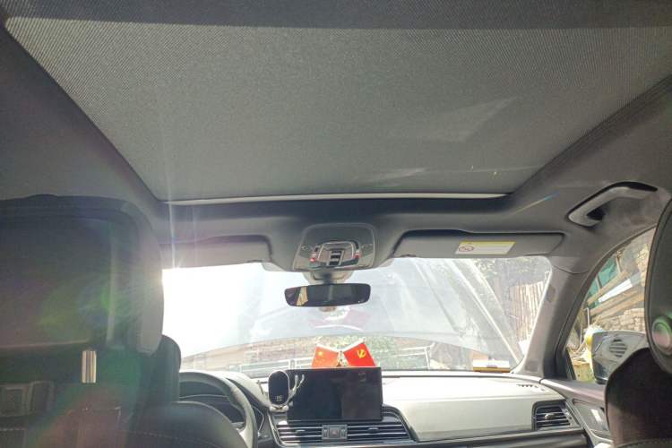 Used Audi Q5L 2024 45 TFSI Luxury Dynamic Model Headliner