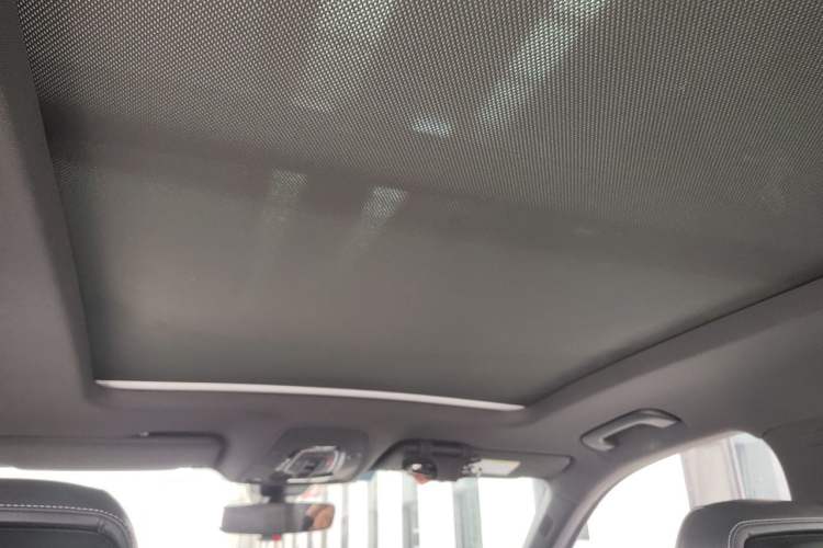Used Audi Q5L 2024 45 TFSI Prestige Dynamic Edition Headliner