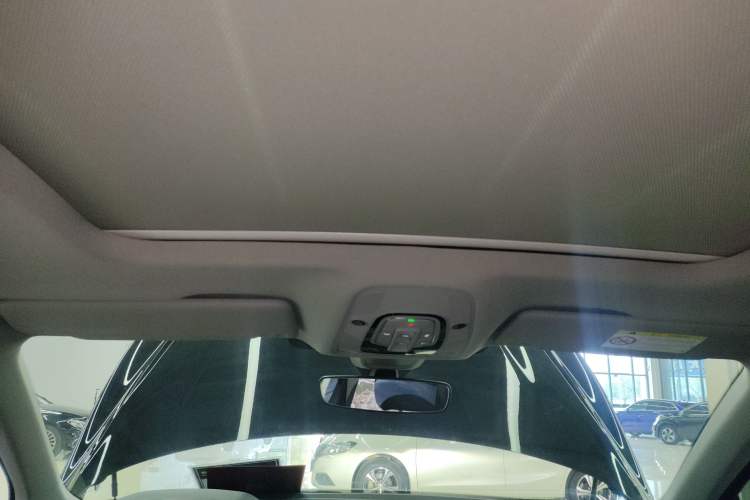 Used Audi Q5L 2024 40 TFSI Fashion Dynamic Model Headliner