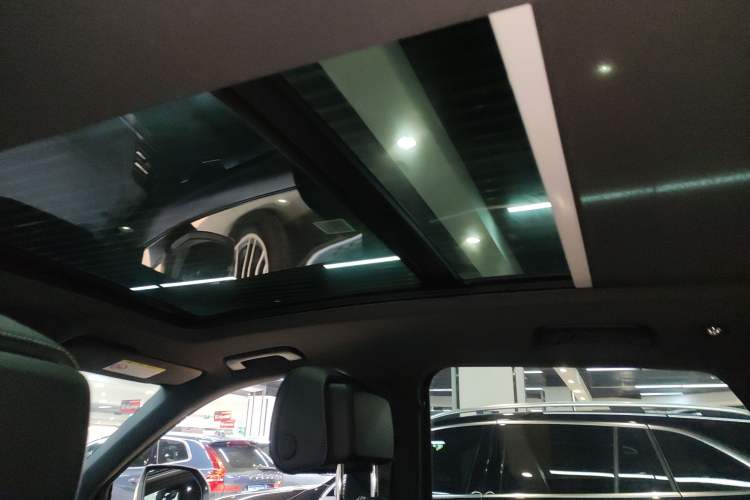 Used Audi Q5L 2024 40 TFSI Luxury Dynamic Edition Headliner