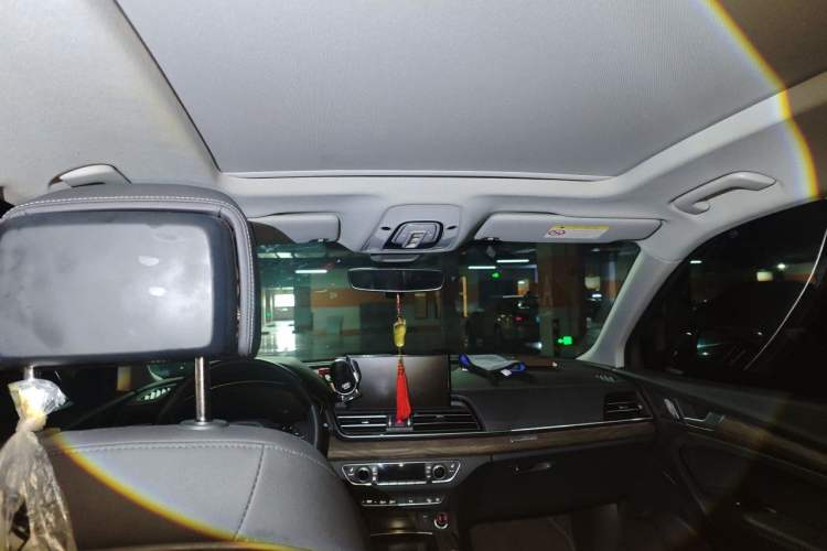 Used Audi Q5L 2024 40 TFSI Luxury Prestige Edition Headliner