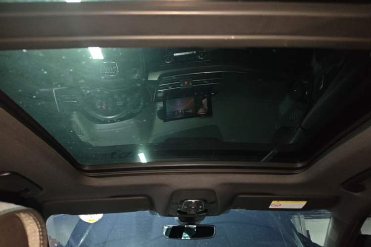 Used Audi Q5L 2024 45 TFSI Luxury Dynamic Model Headliner