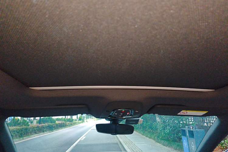 Used Audi Q5L 2024 40 TFSI Luxury Dynamic Edition Headliner
