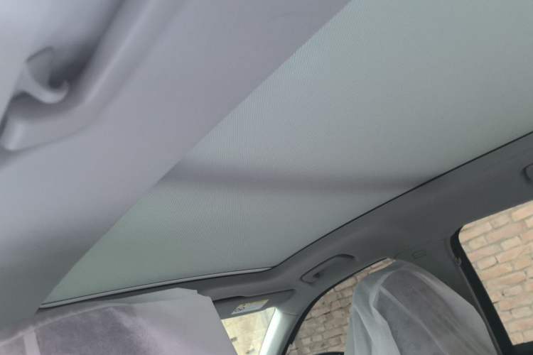 Used Audi Q5L 2024 40 TFSI Fashion Dynamic Model Headliner