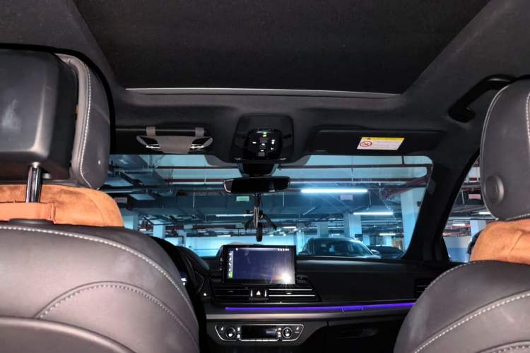 Used Audi Q5L 2024 45 TFSI Luxury Dynamic Model Headliner
