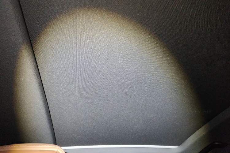 Used Audi Q5L 2024 40 TFSI Luxury Dynamic Edition Headliner