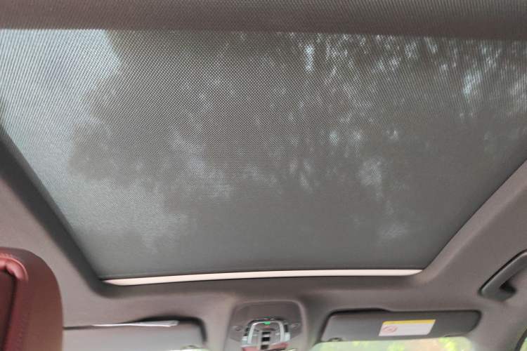 Used Audi Q5L 2024 40 TFSI Luxury Dynamic Edition Headliner