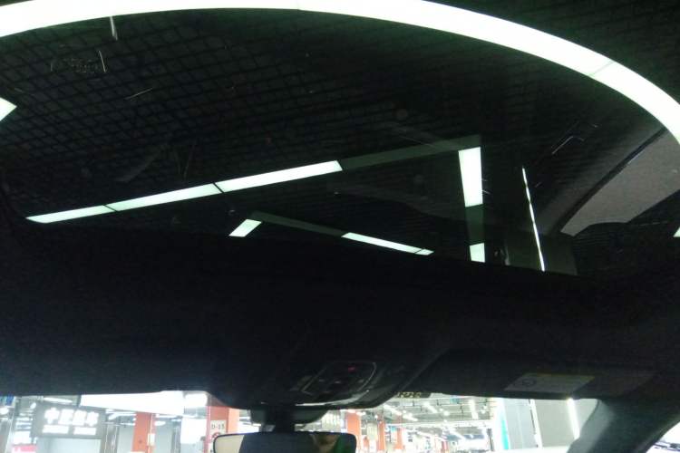 Used Audi Q5L 2024 40 TFSI Luxury Dynamic Edition Headliner