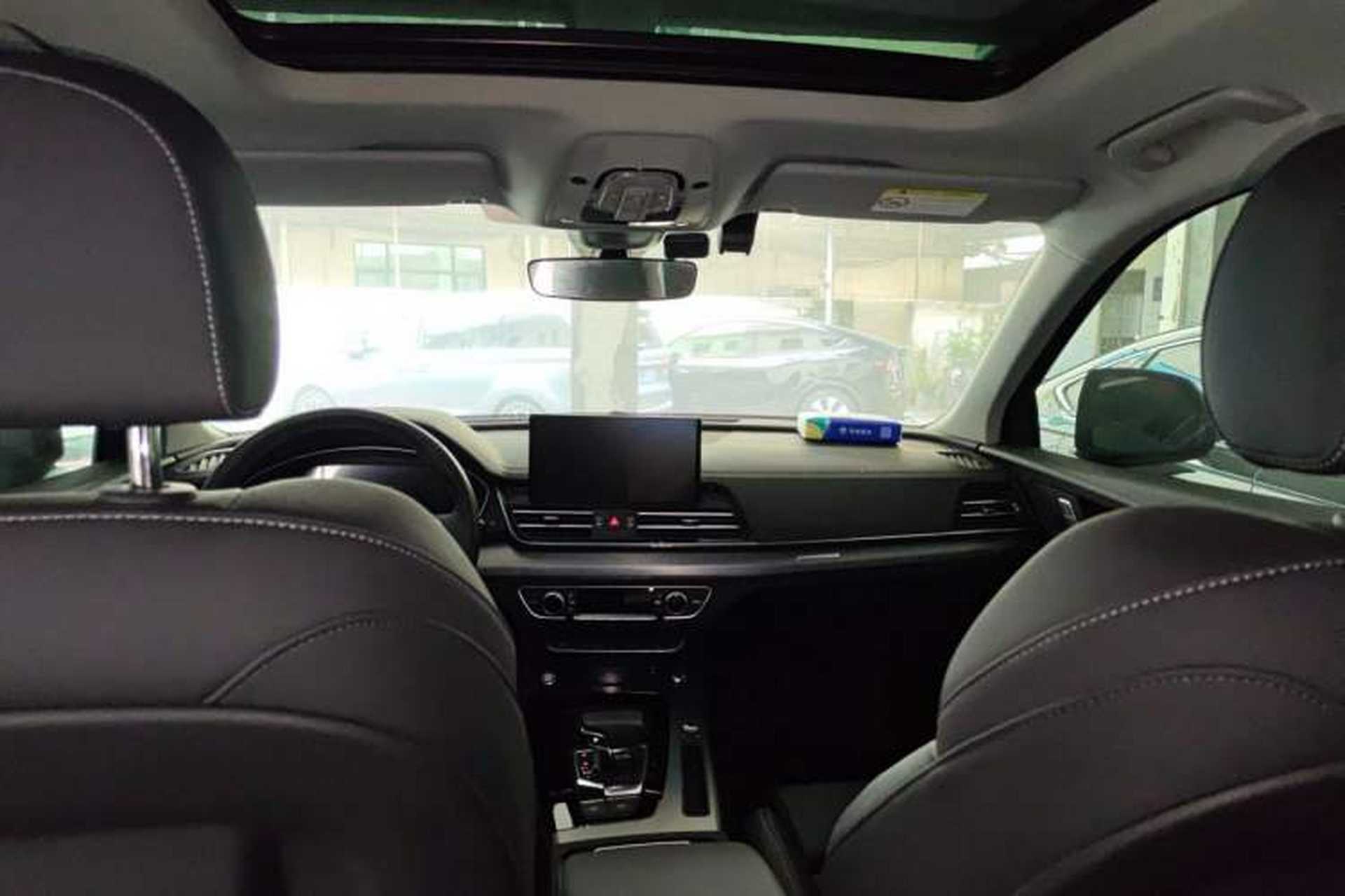 Used Audi Q5L 2024 40 TFSI Luxury Prestige Edition Headliner