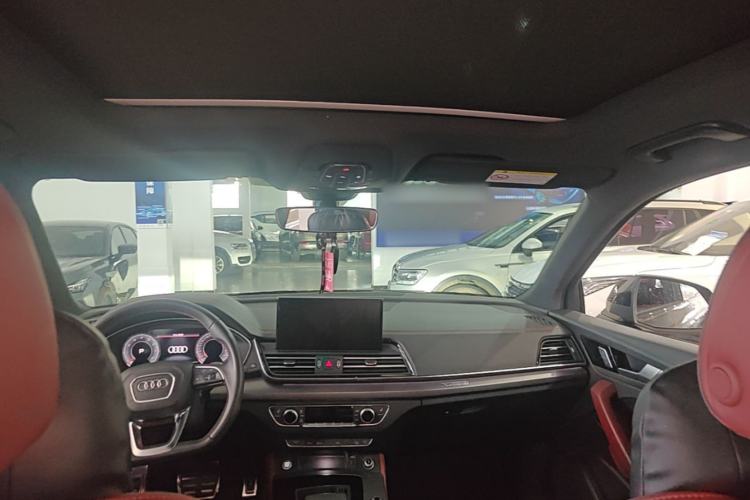 Used Audi Q5L 2024 40 TFSI Fashion Dynamic Model Headliner