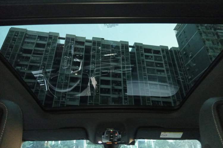 Used Audi Q5L 2024 45 TFSI Luxury Dynamic Model Headliner