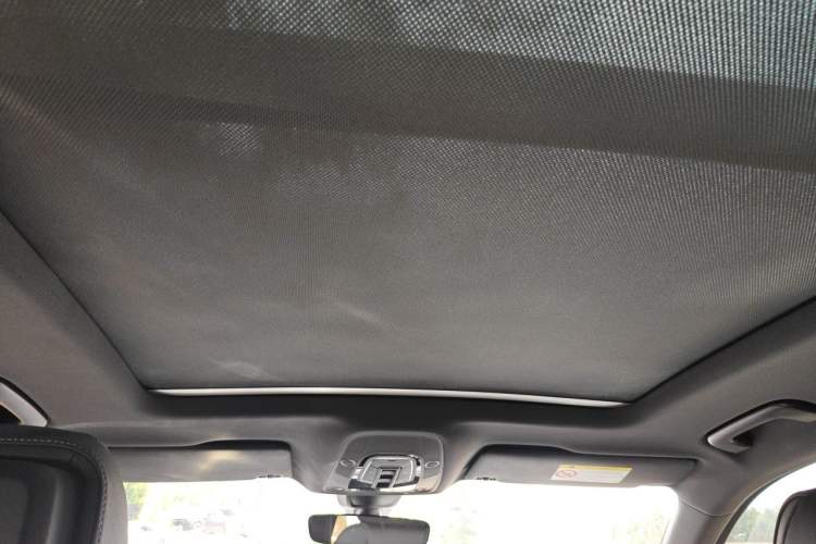 Used Audi Q5L 2024 40 TFSI Luxury Dynamic Edition Headliner