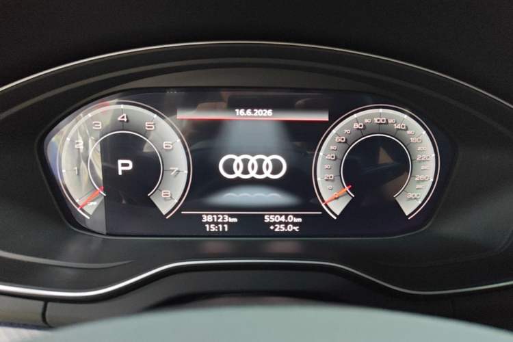 Used Audi Q5L 2024 40 TFSI Luxury Dynamic Edition Instrument Cluster