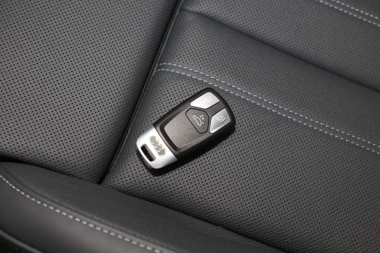 Used Audi Q5L 2024 40 TFSI Luxury Dynamic Edition Interior 1