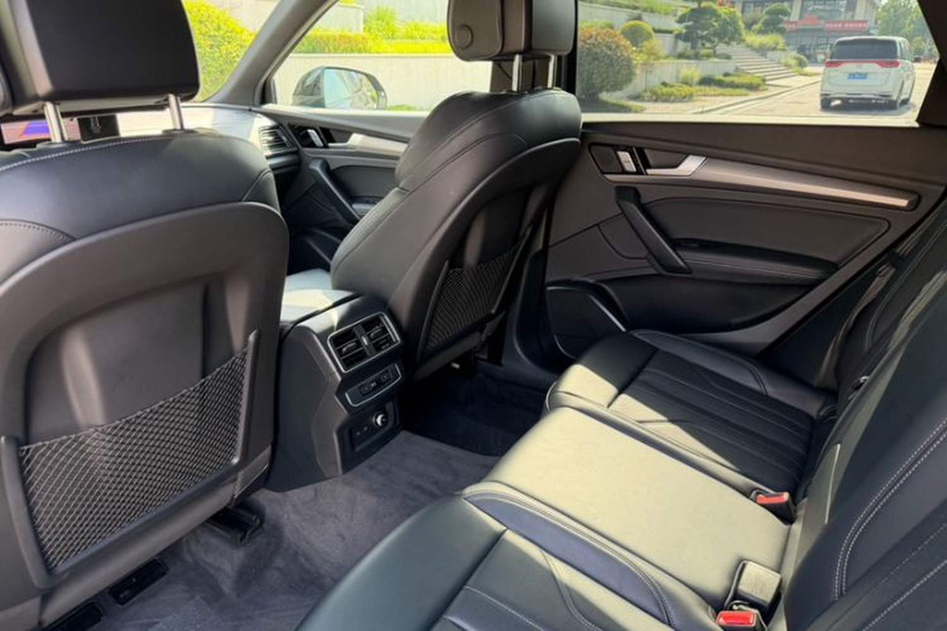 Used Audi Q5L 2024 40 TFSI Luxury Dynamic Edition Interior 1