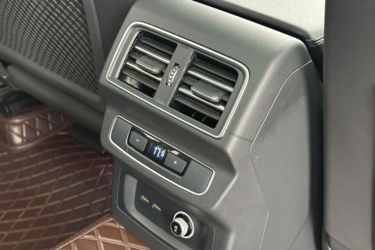 Used Audi Q5L 2024 40 TFSI Luxury Prestige Edition Interior 10