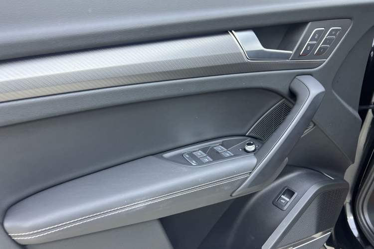 Used Audi Q5L 2024 45 TFSI Luxury Dynamic Model Interior 11