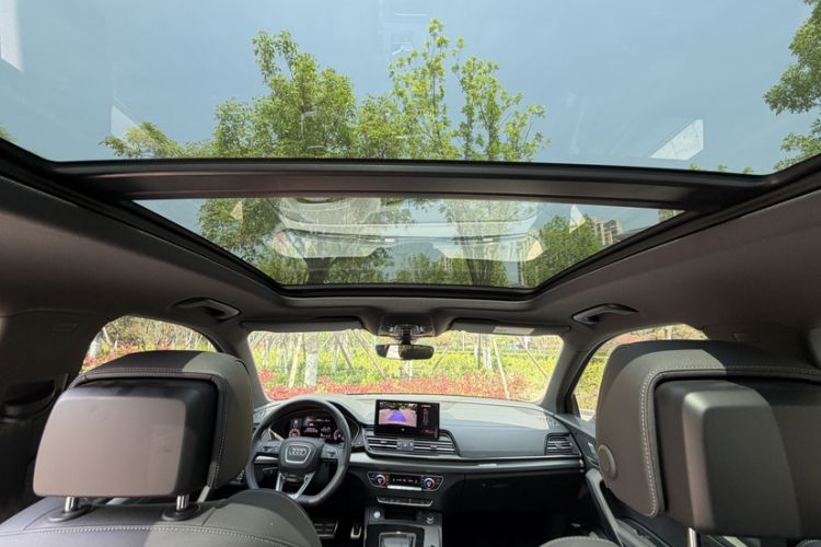 Used Audi Q5L 2024 40 TFSI Luxury Dynamic Edition Interior 14