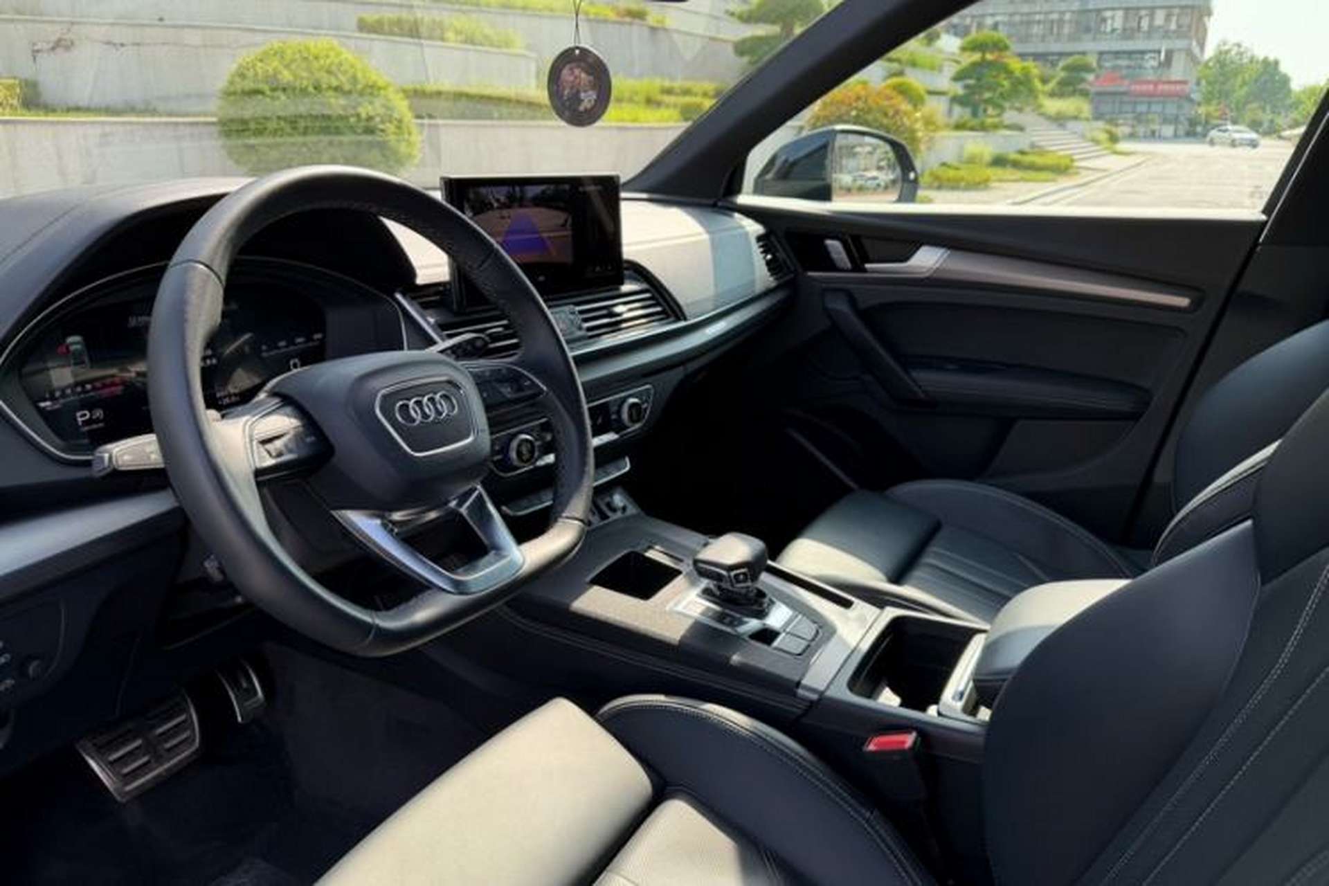 Used Audi Q5L 2024 40 TFSI Luxury Dynamic Edition Interior 2
