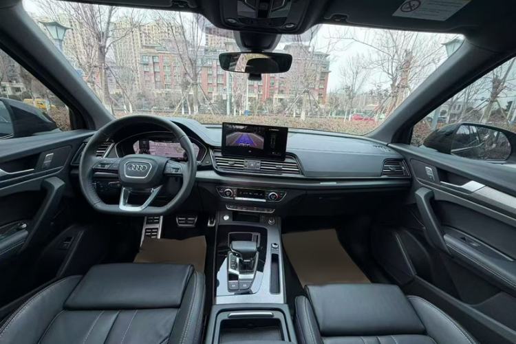Used Audi Q5L 2024 40 TFSI Luxury Dynamic Edition Interior 3