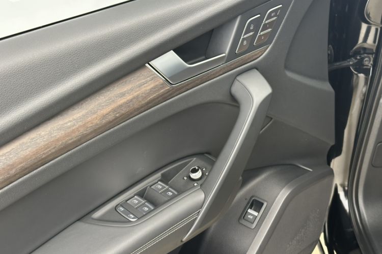 Used Audi Q5L 2024 40 TFSI Luxury Prestige Edition Interior 9