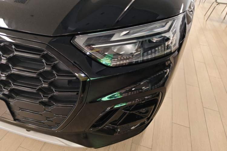 Used Audi Q5L 2024 40 TFSI Fashion Dynamic Model Left Front Headlight